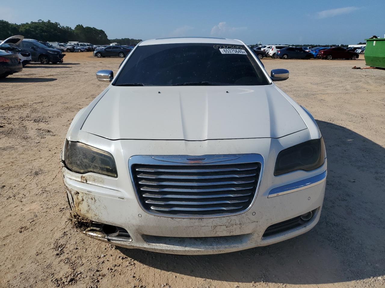 2011 Chrysler 300C - Фото 5