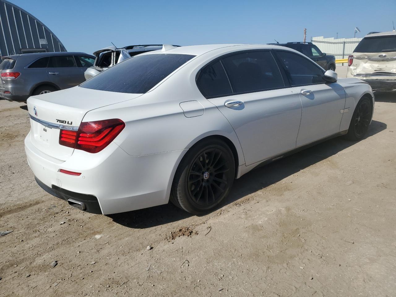 2014 BMW 750 Lxi - Image 3