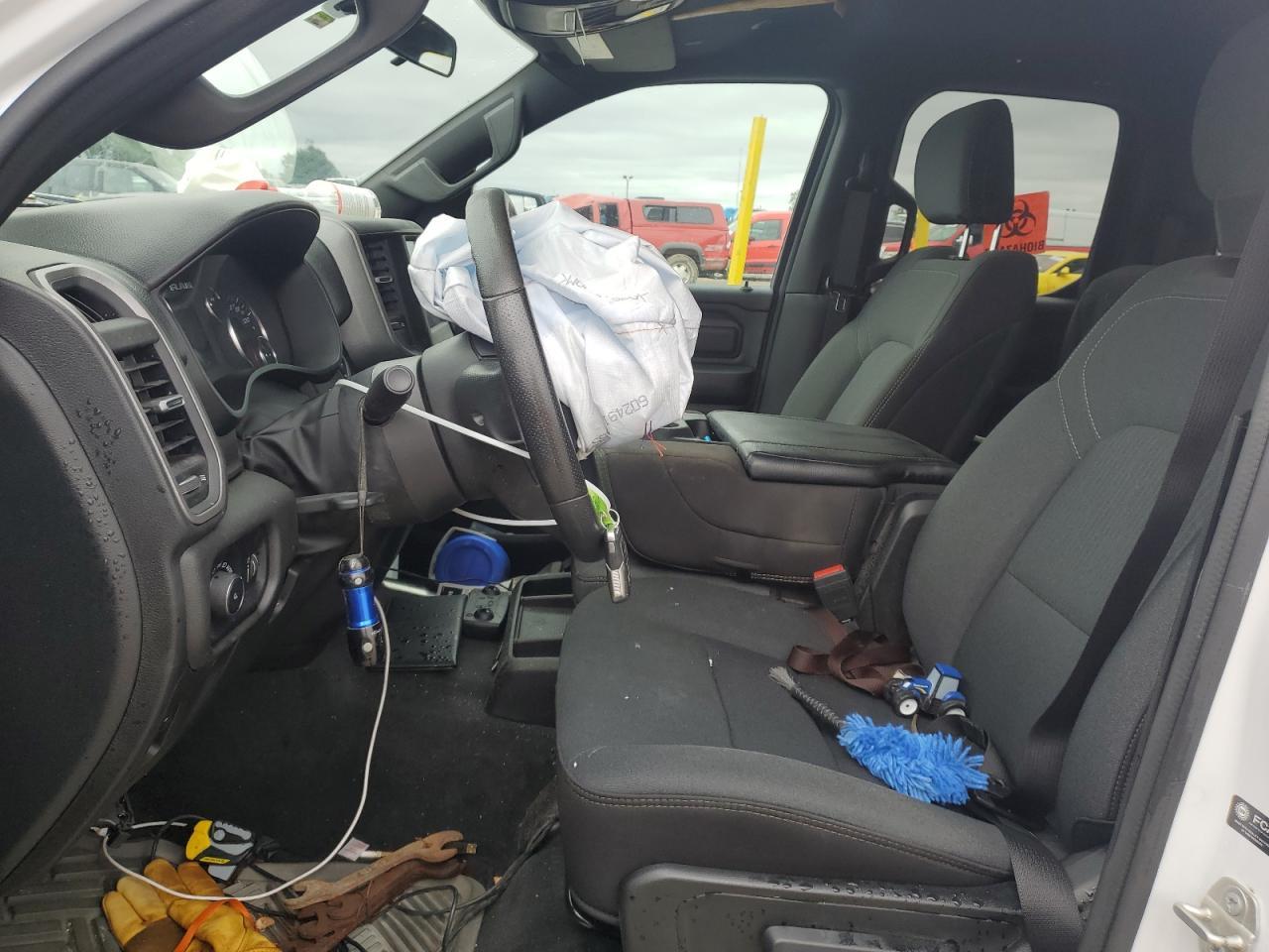 2023 Ram 1500 Tradesman - Фото 7