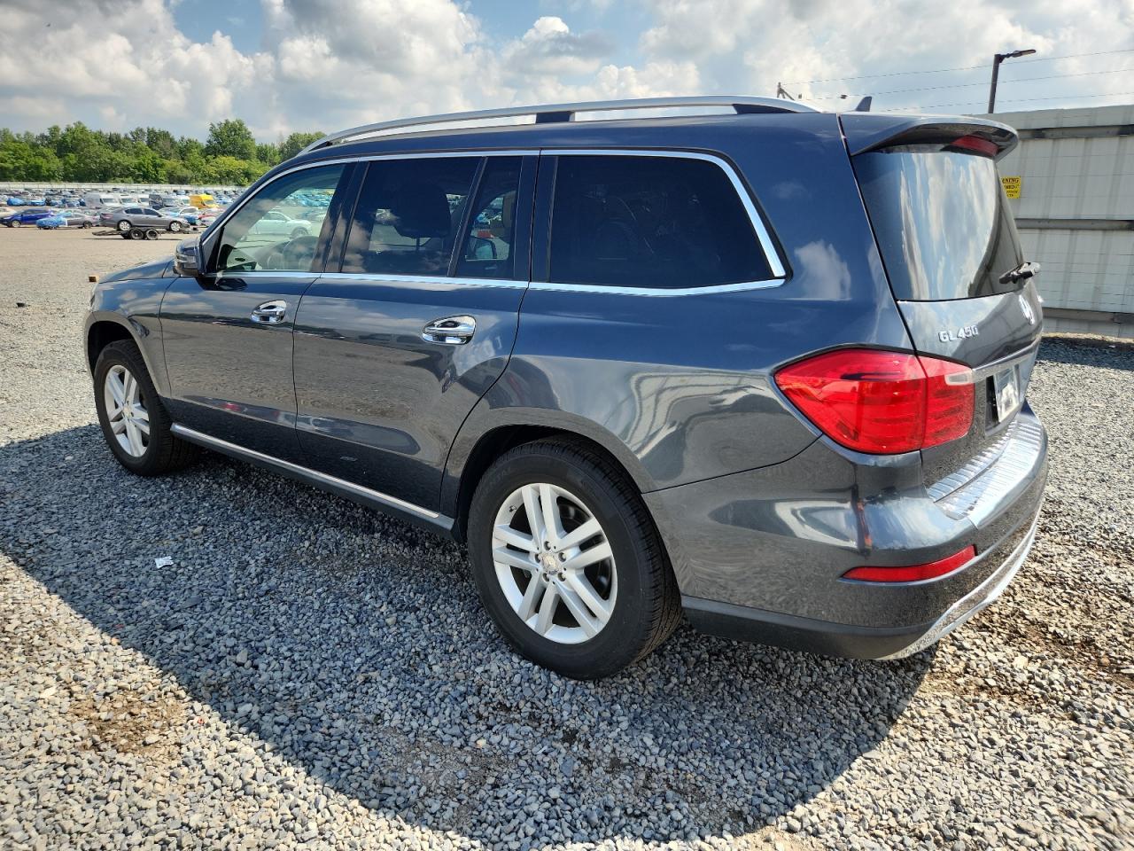 2013 Mercedes-Benz Gl 450 4Matic - Image 2