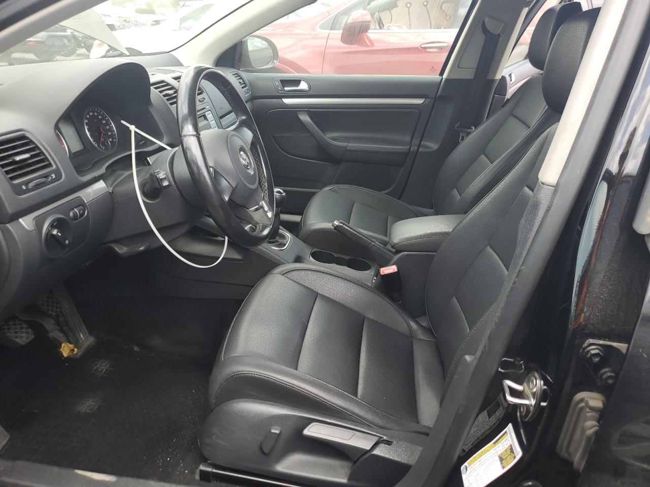 2010 Volkswagen Jetta Se - Image 7