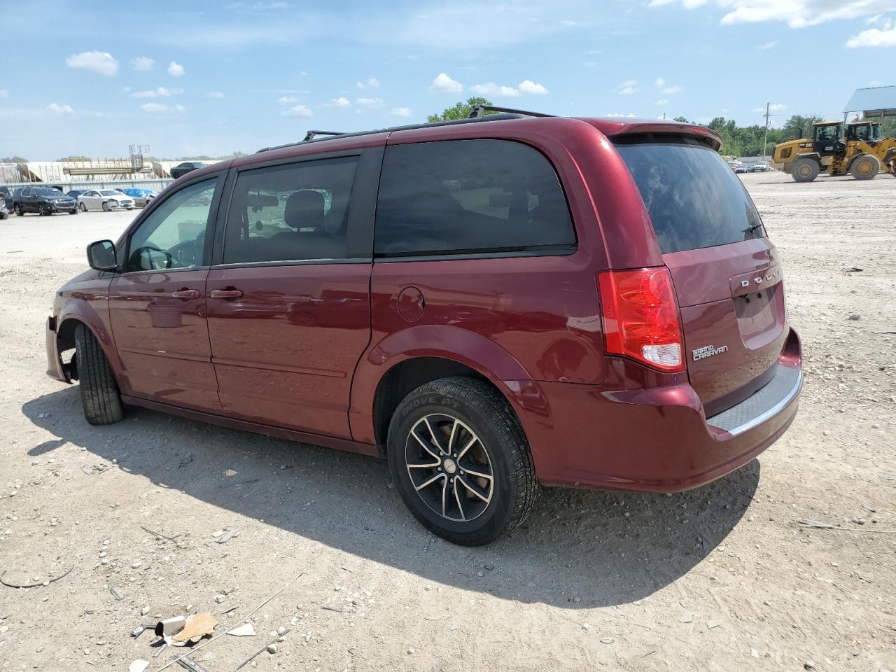 2017 Dodge Grand Caravan Gt - Фото 2
