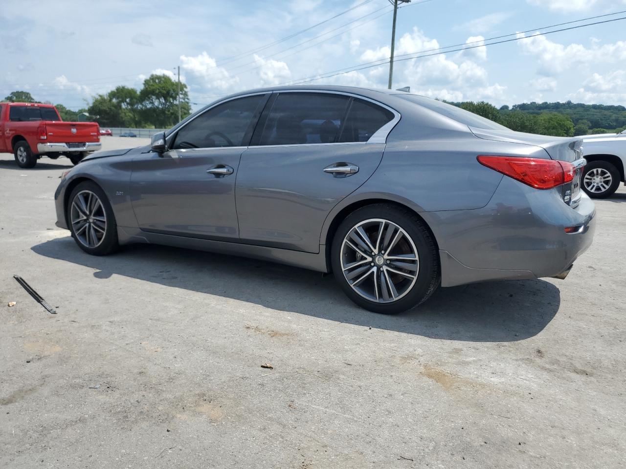 2017 Infiniti Q50 Premium - Фото 2