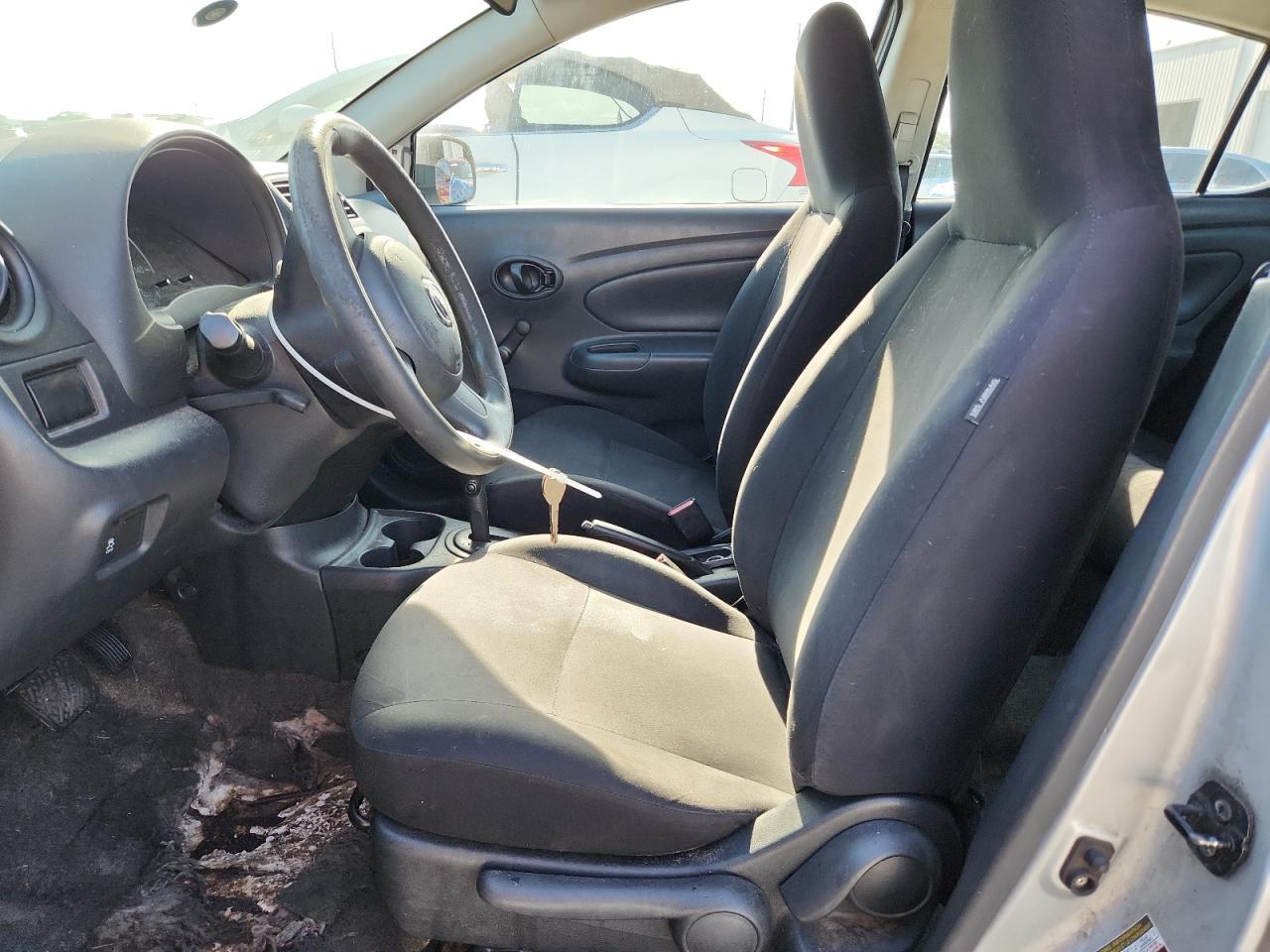 2012 Nissan Versa S - Фото 7