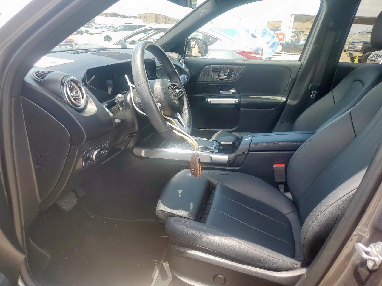 2021 Mercedes-Benz Glb 250 - Фото 7