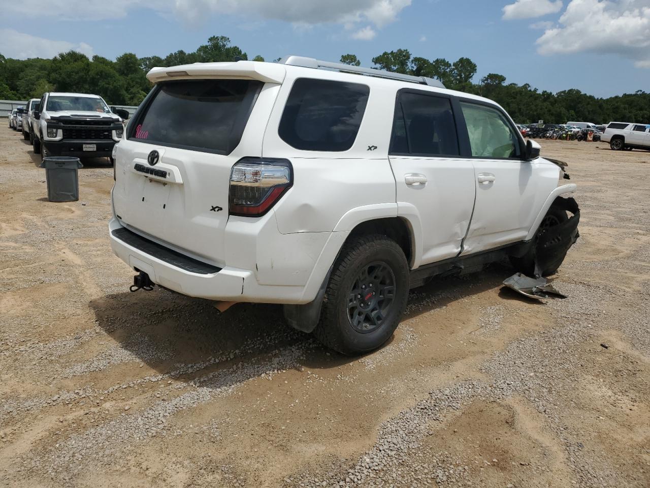 2018 Toyota 4Runner Sr5 - Image 3