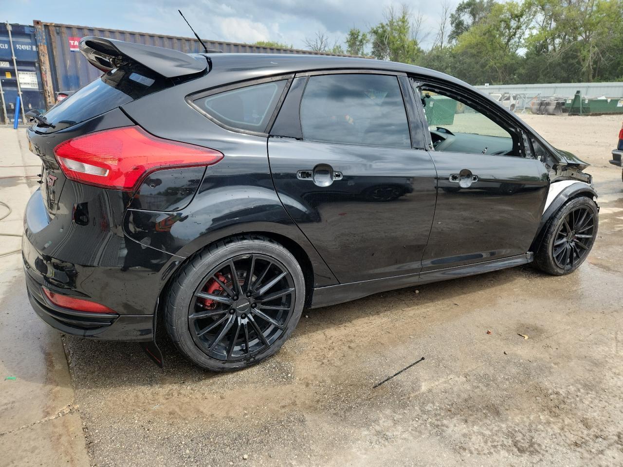 2015 Ford Focus St - Фото 3