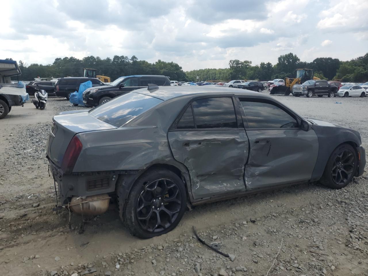 2019 Chrysler 300 S - Фото 3