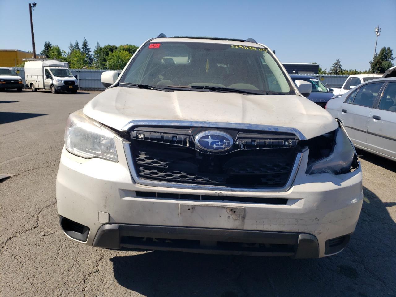 2015 Subaru Forester 2.5I Premium - Image 5