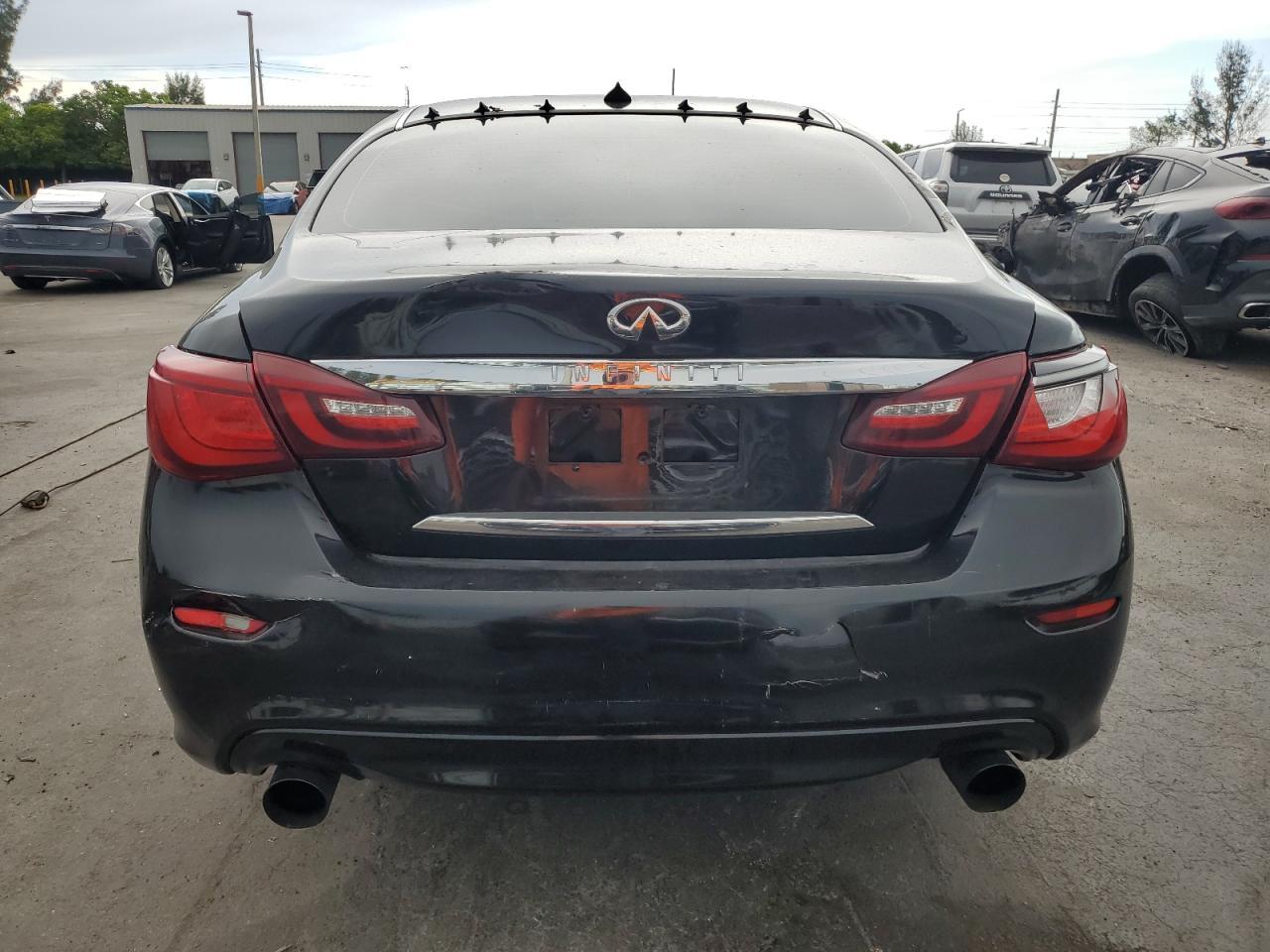 2012 Infiniti M37 - Image 6