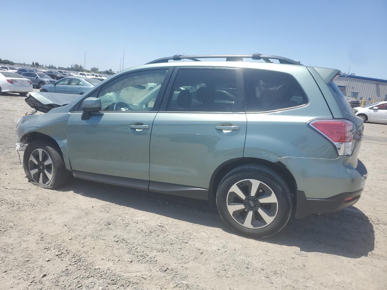 2018 Subaru Forester 2.5I Premium - Фото 2