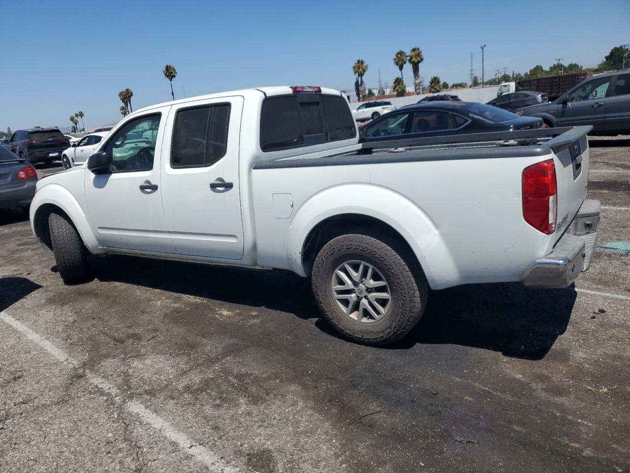 2017 Nissan Frontier Sv - Фото 2
