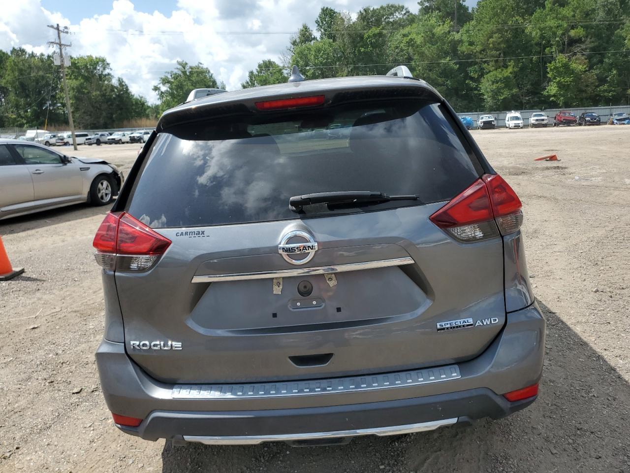 2019 Nissan Rogue S - Image 6