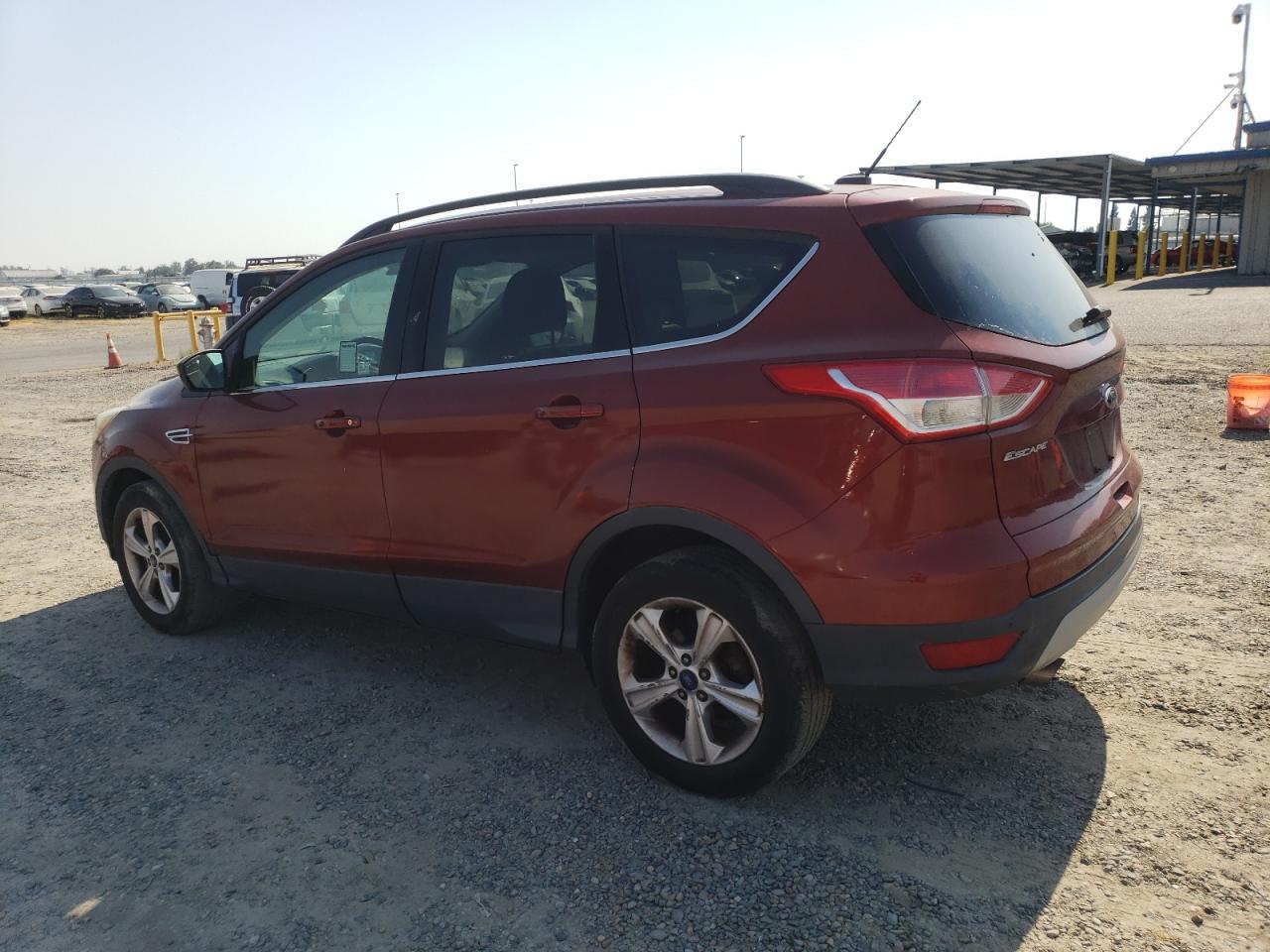 2016 Ford Escape Se - Фото 2