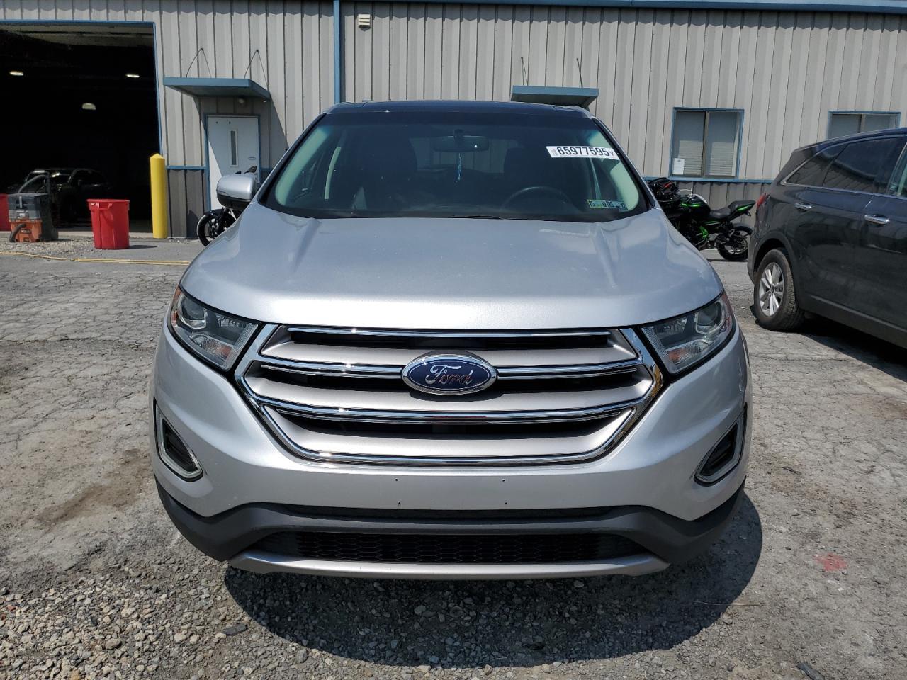 2018 Ford Edge Titanium - Фото 5