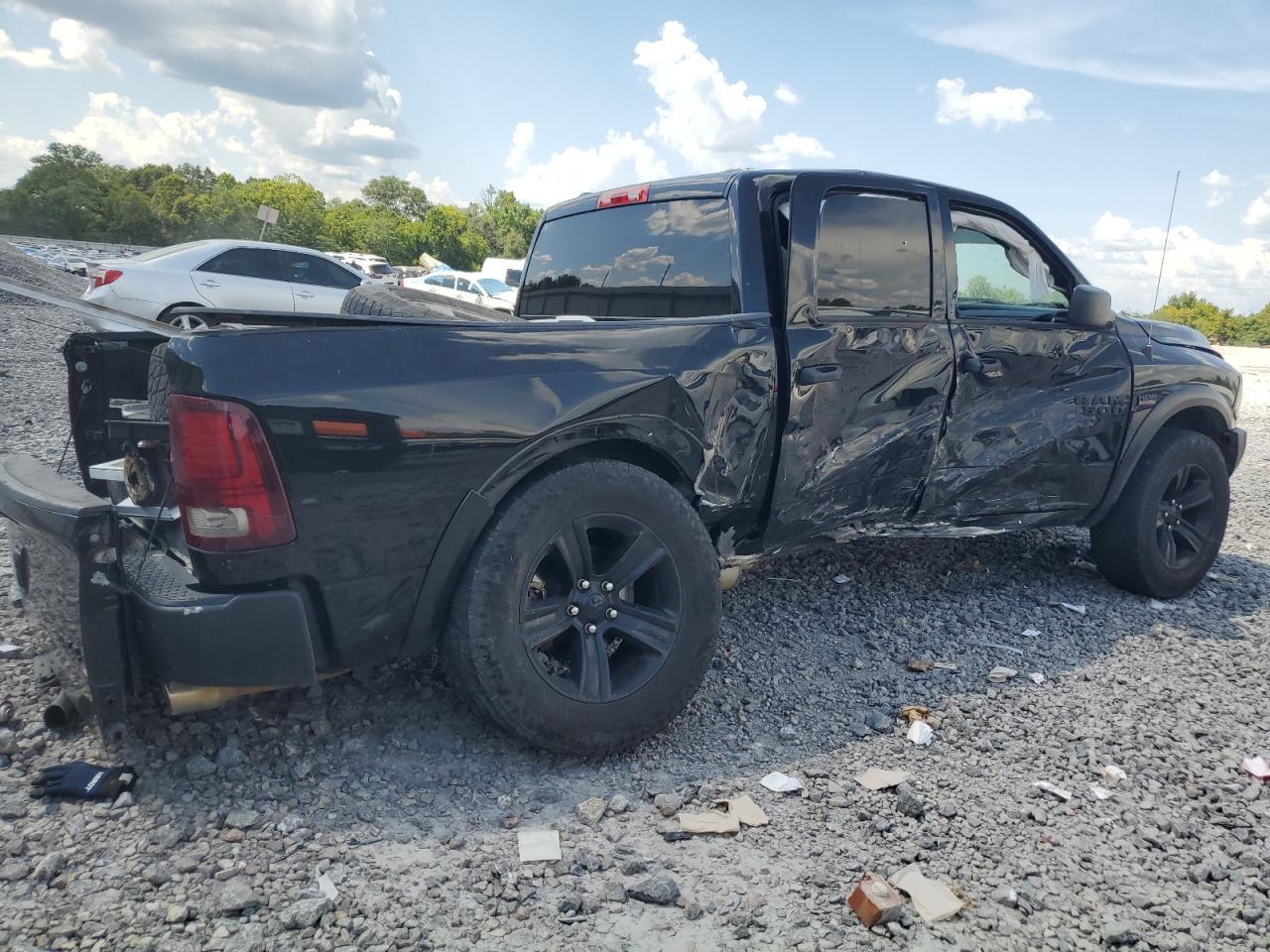 2021 Ram 1500 Classic Slt - Image 3