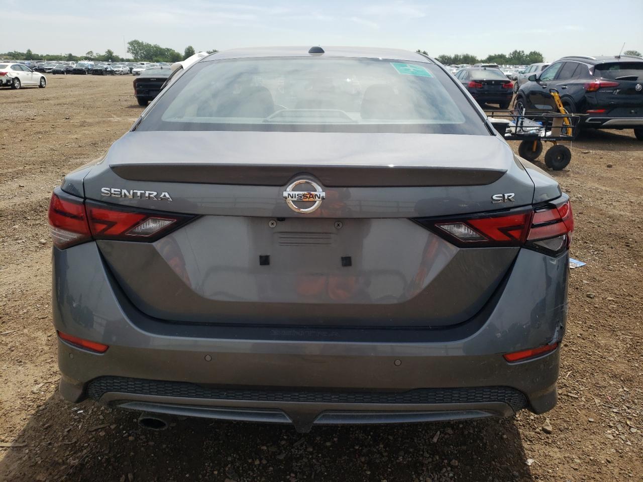 2022 Nissan Sentra Sr - Image 6