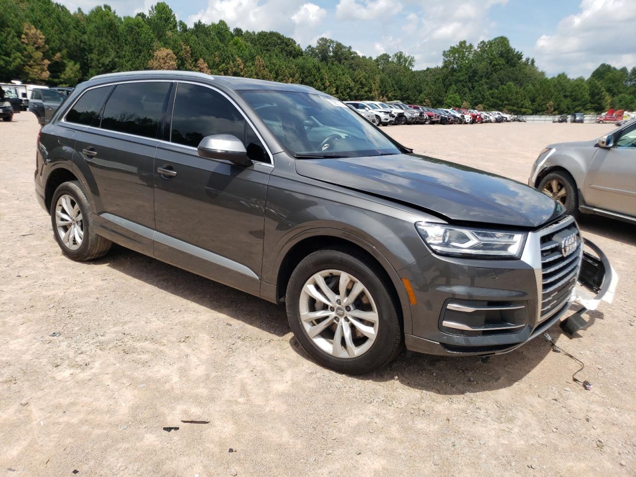 2019 Audi Q7 Premium - Image 4