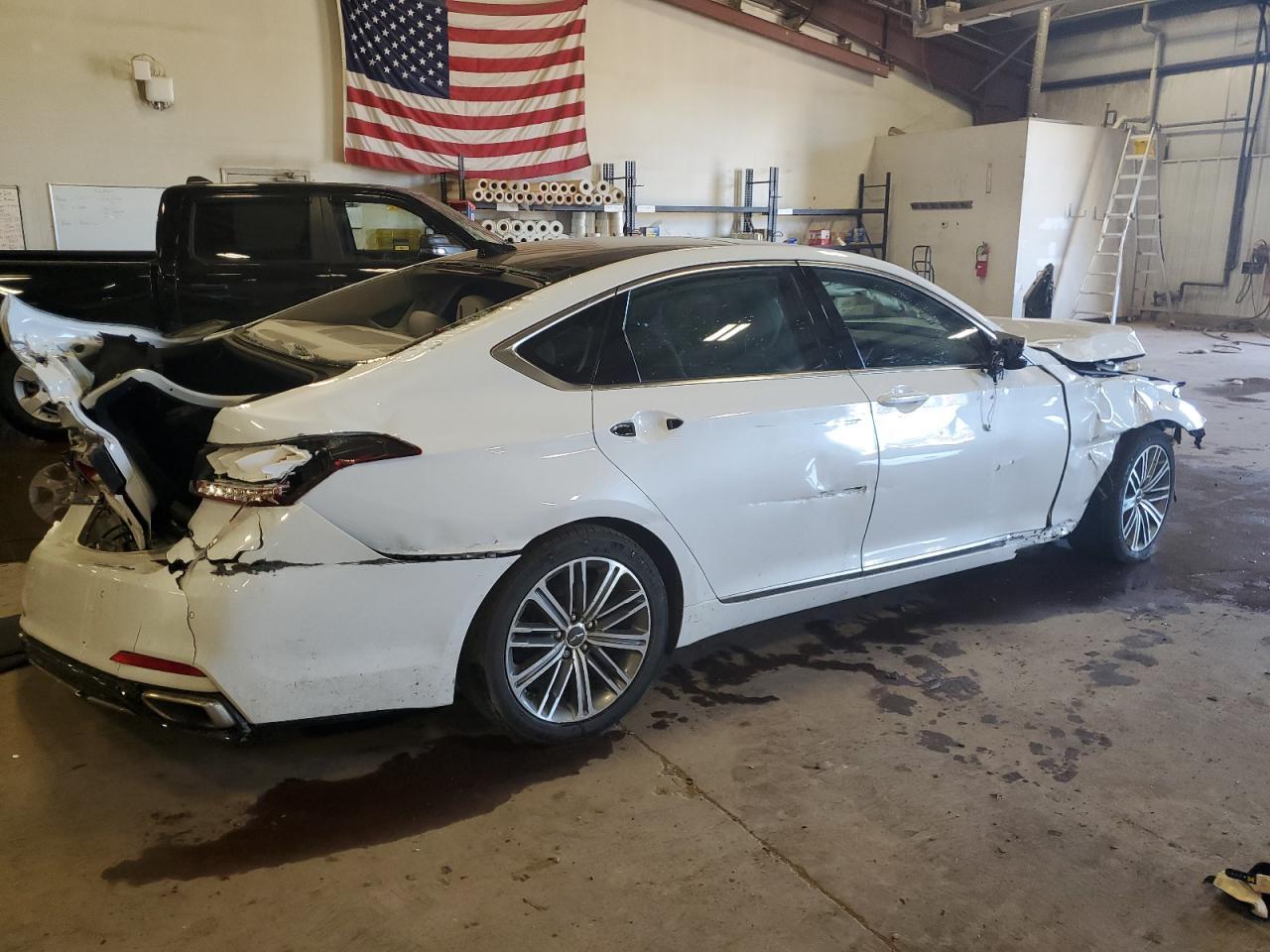 2018 Genesis G80 Base - Фото 3