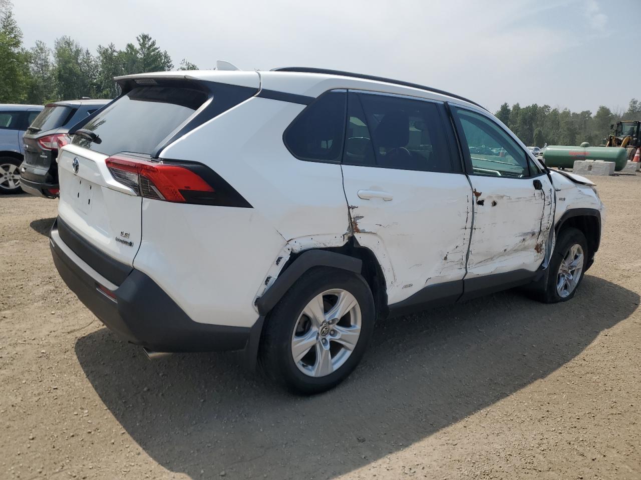 2021 Toyota Rav4 Le - Image 3