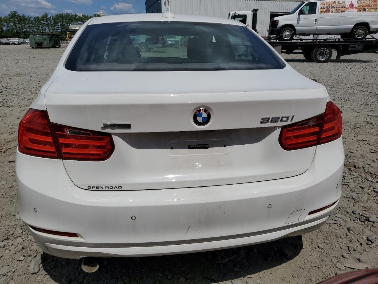 2015 BMW 320 I xDrive - Фото 6