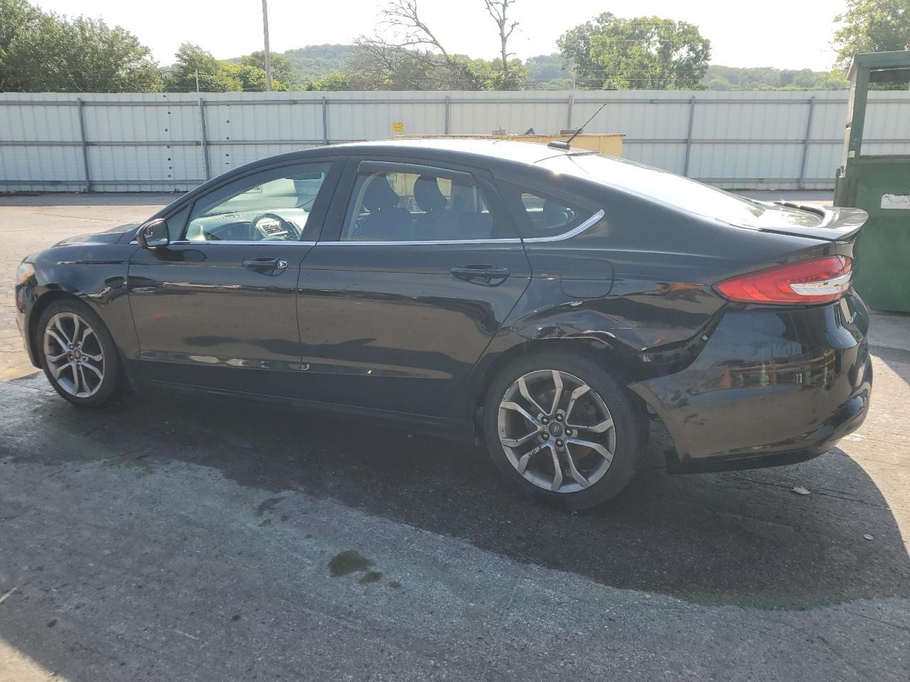 2017 Ford Fusion S - Фото 2