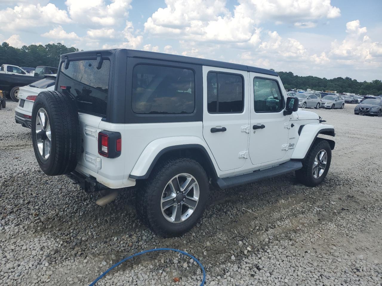 2019 Jeep Wrangler Unlimited Sahara - Image 3