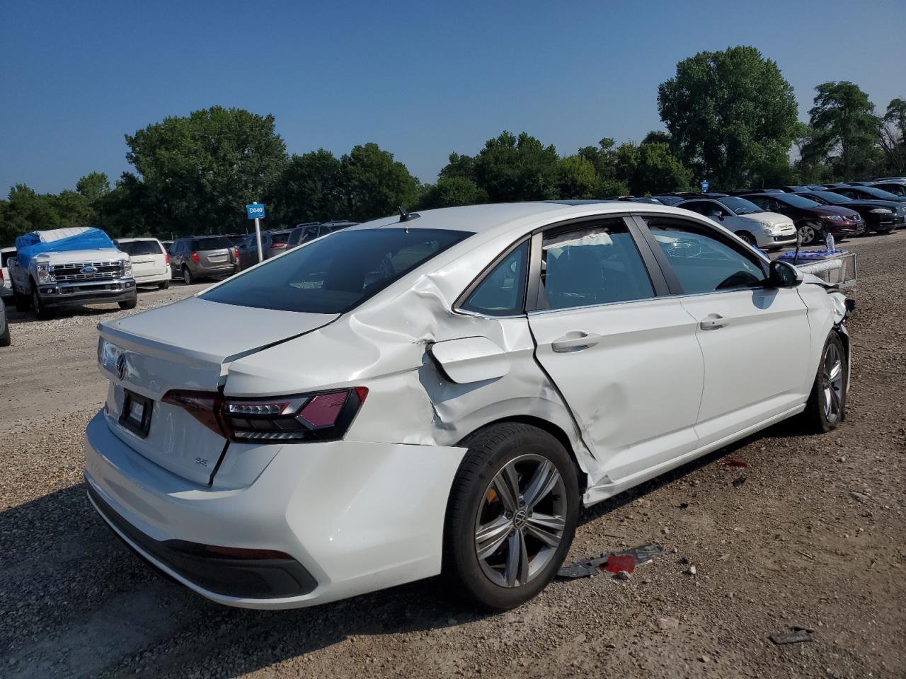 2024 Volkswagen Jetta Se - Фото 3