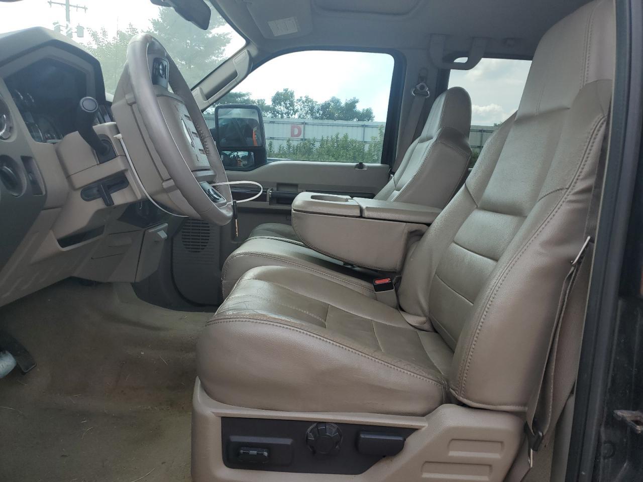 2008 Ford F250 Super Duty - Image 7