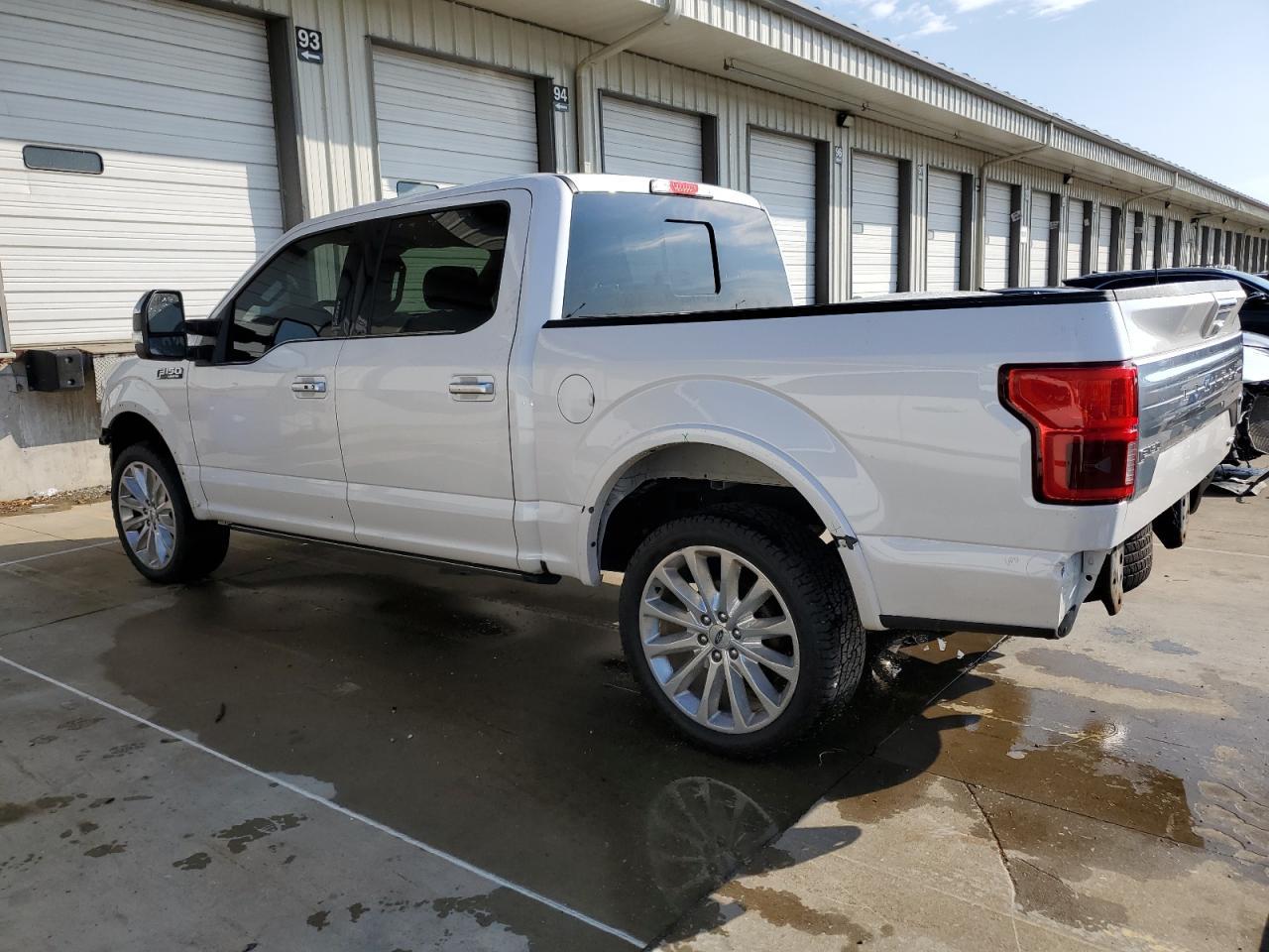 2018 Ford F150 Supercrew - Фото 2