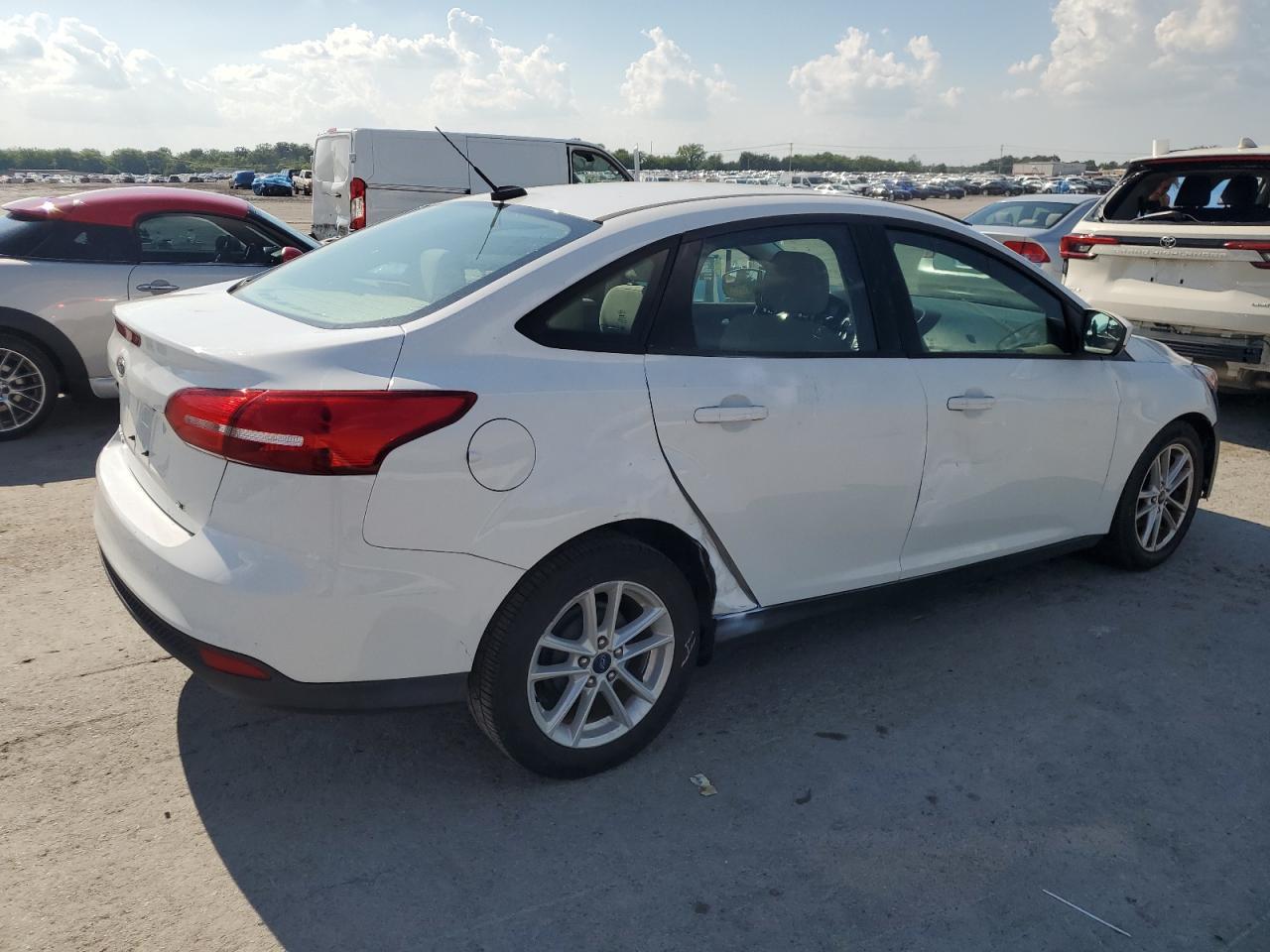 2018 Ford Focus Se - Фото 3