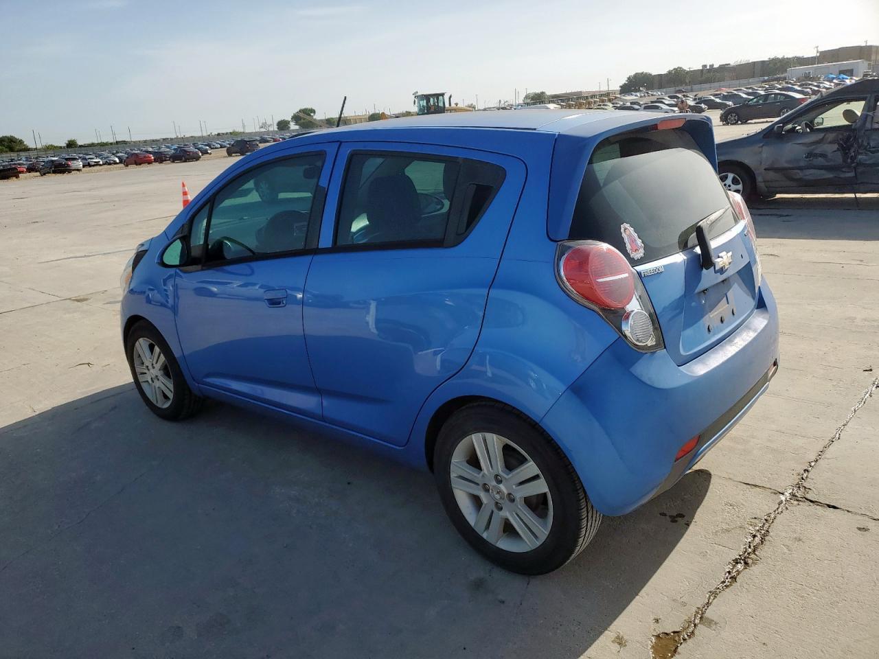 2014 Chevrolet Spark 1Lt - Фото 2