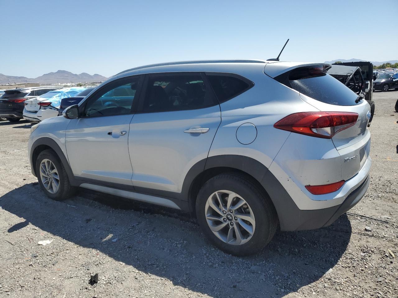 2017 Hyundai Tucson Limited - Фото 2