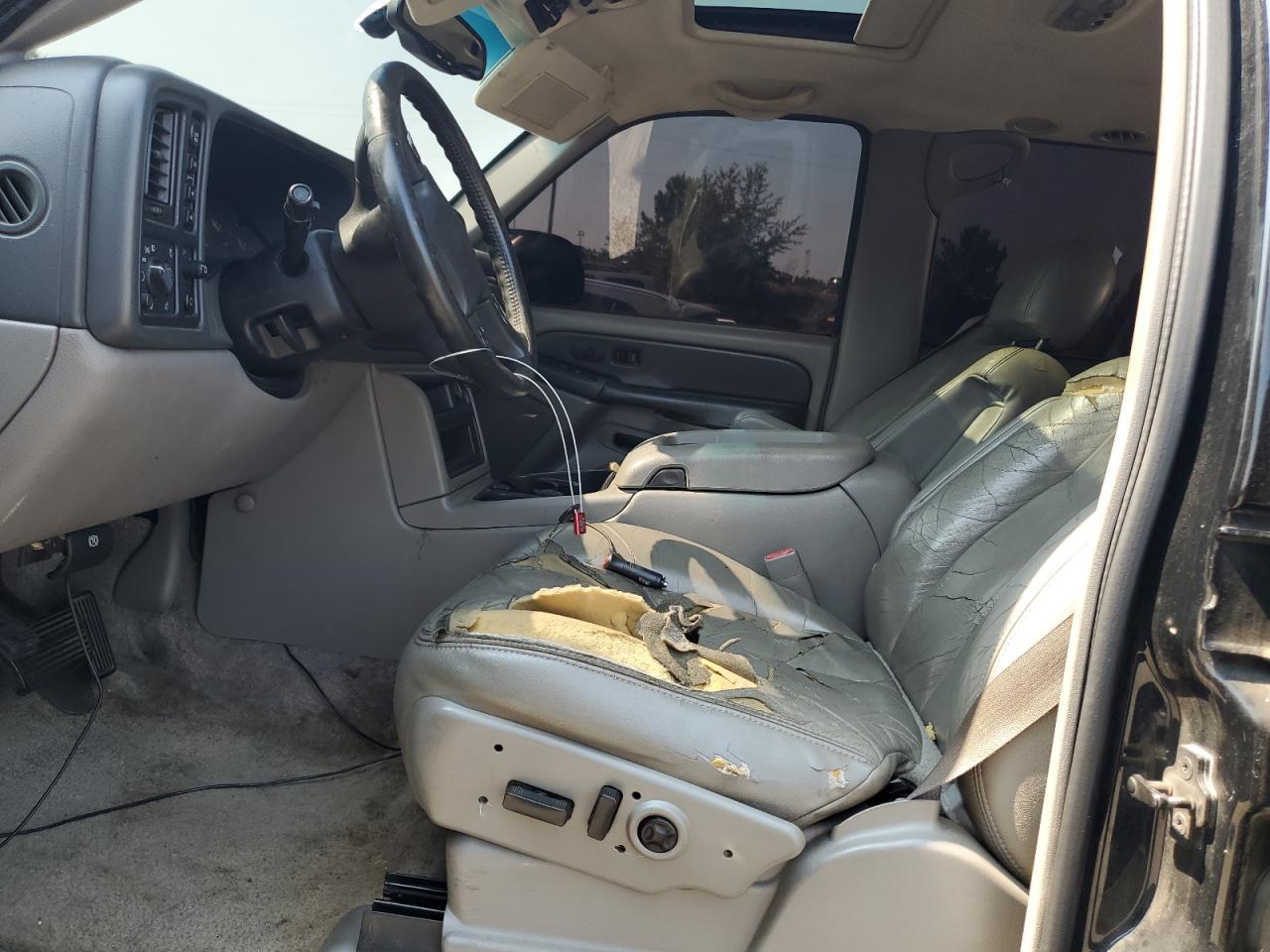 2003 Chevrolet Tahoe K1500 - Image 7