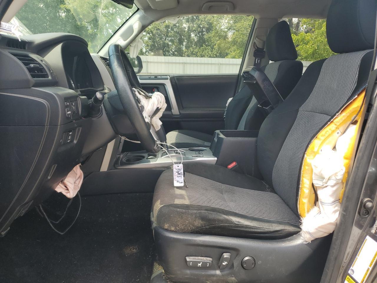 2017 Toyota 4Runner Sr5 - Image 7