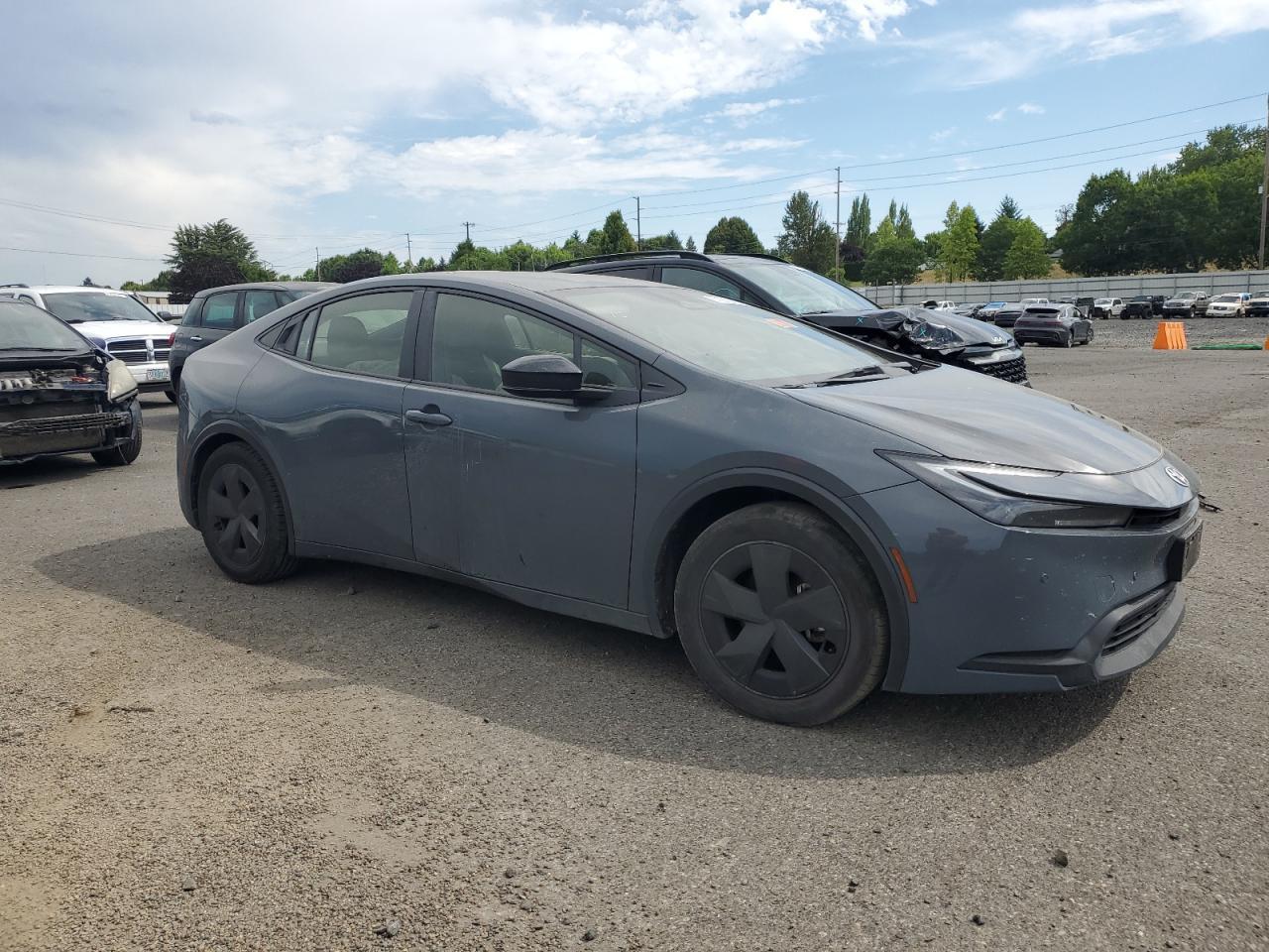 2023 Toyota Prius Le - Image 4