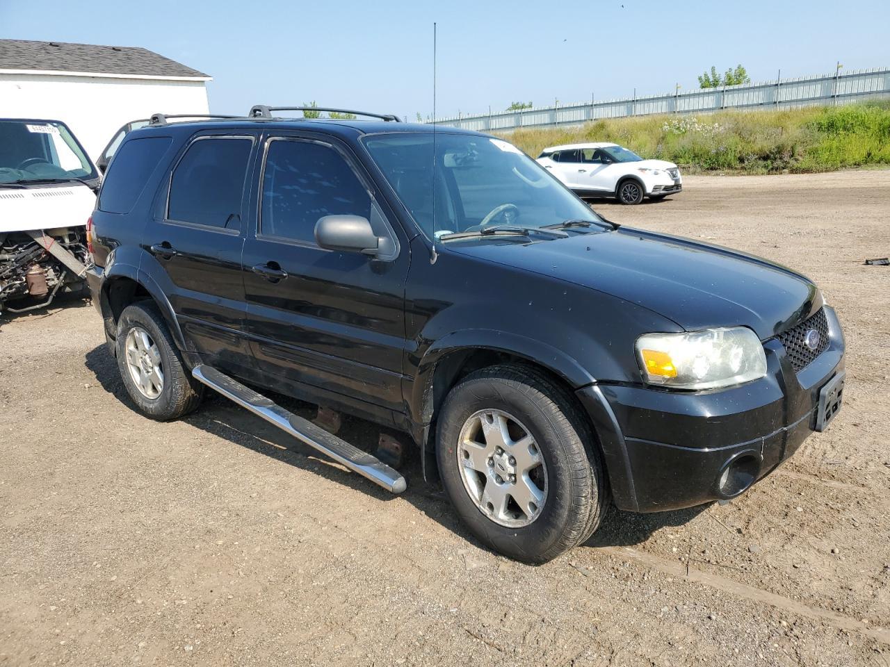 2006 Ford Escape Limited - Image 4