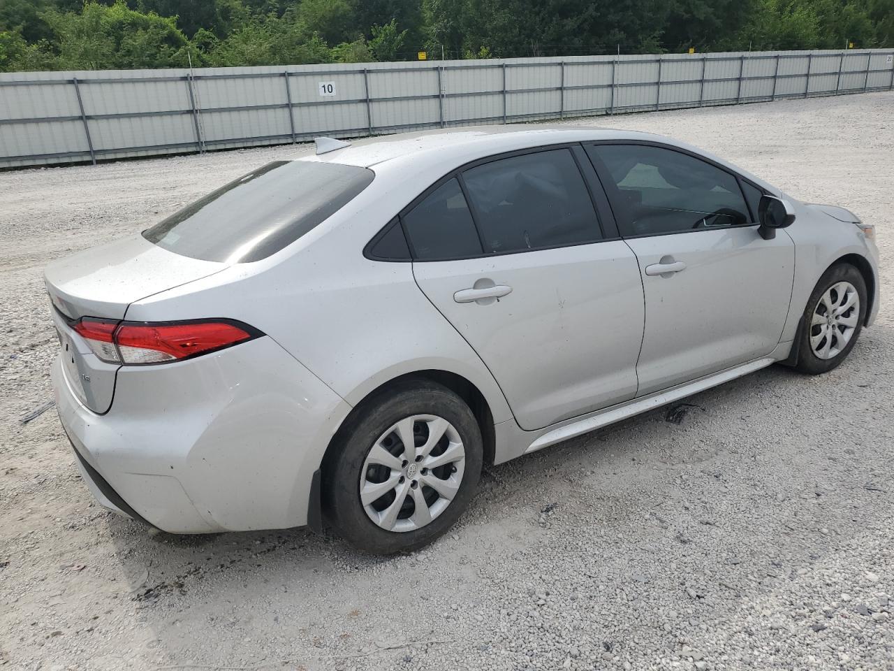 2022 Toyota Corolla Le - Фото 3