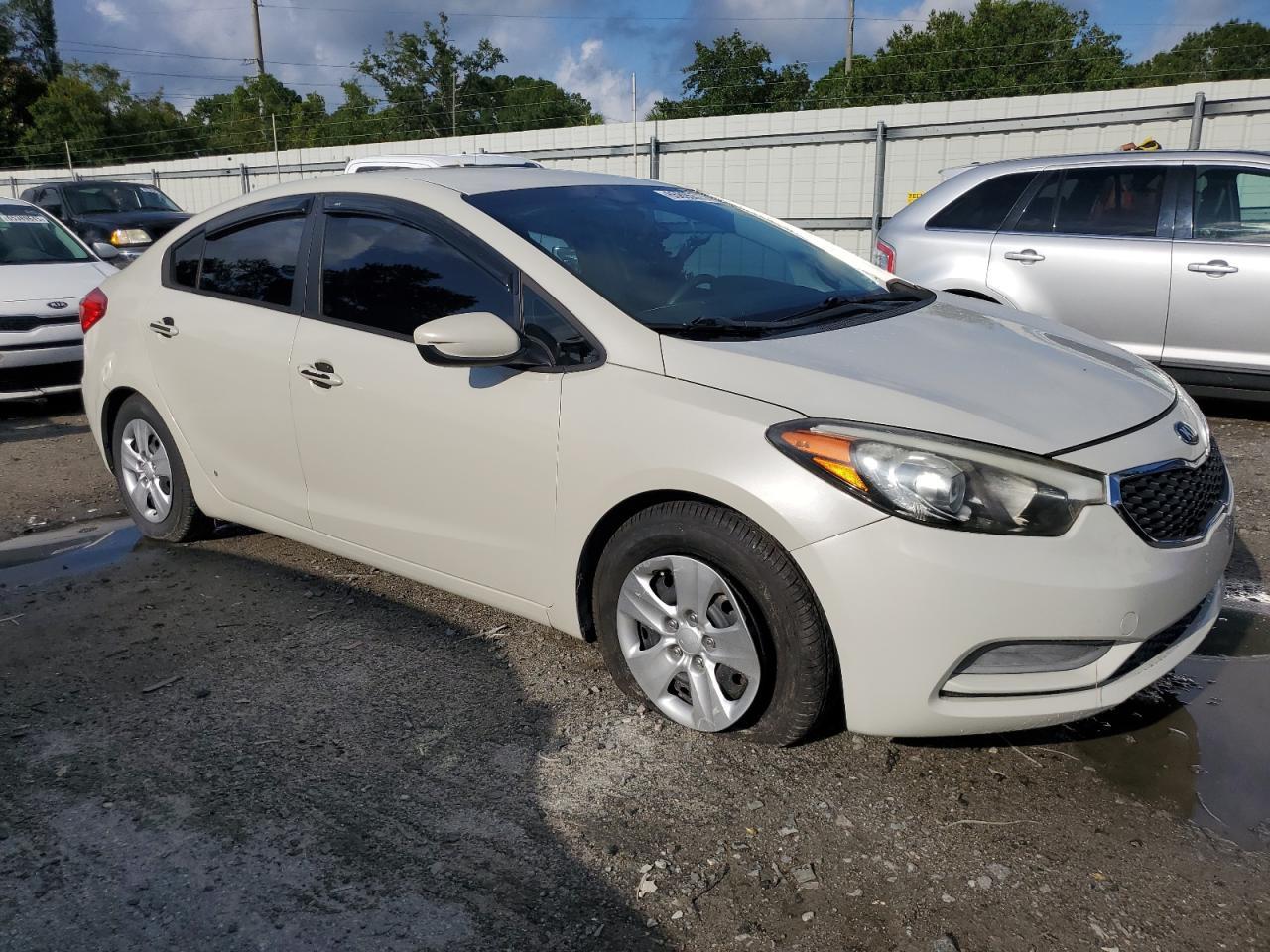 2015 Kia Forte Lx - Image 4