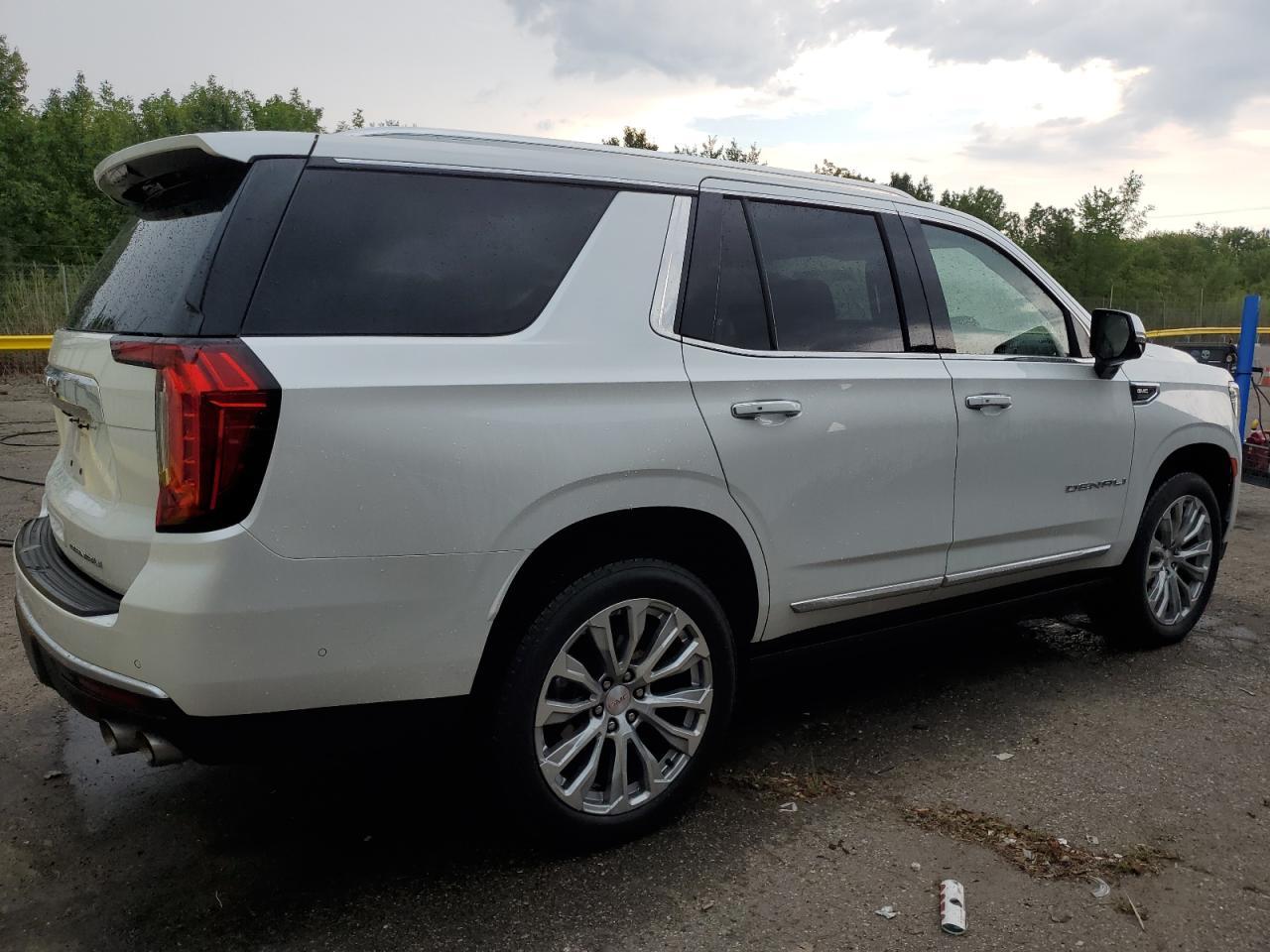 2024 GMC Yukon Denali - Фото 3