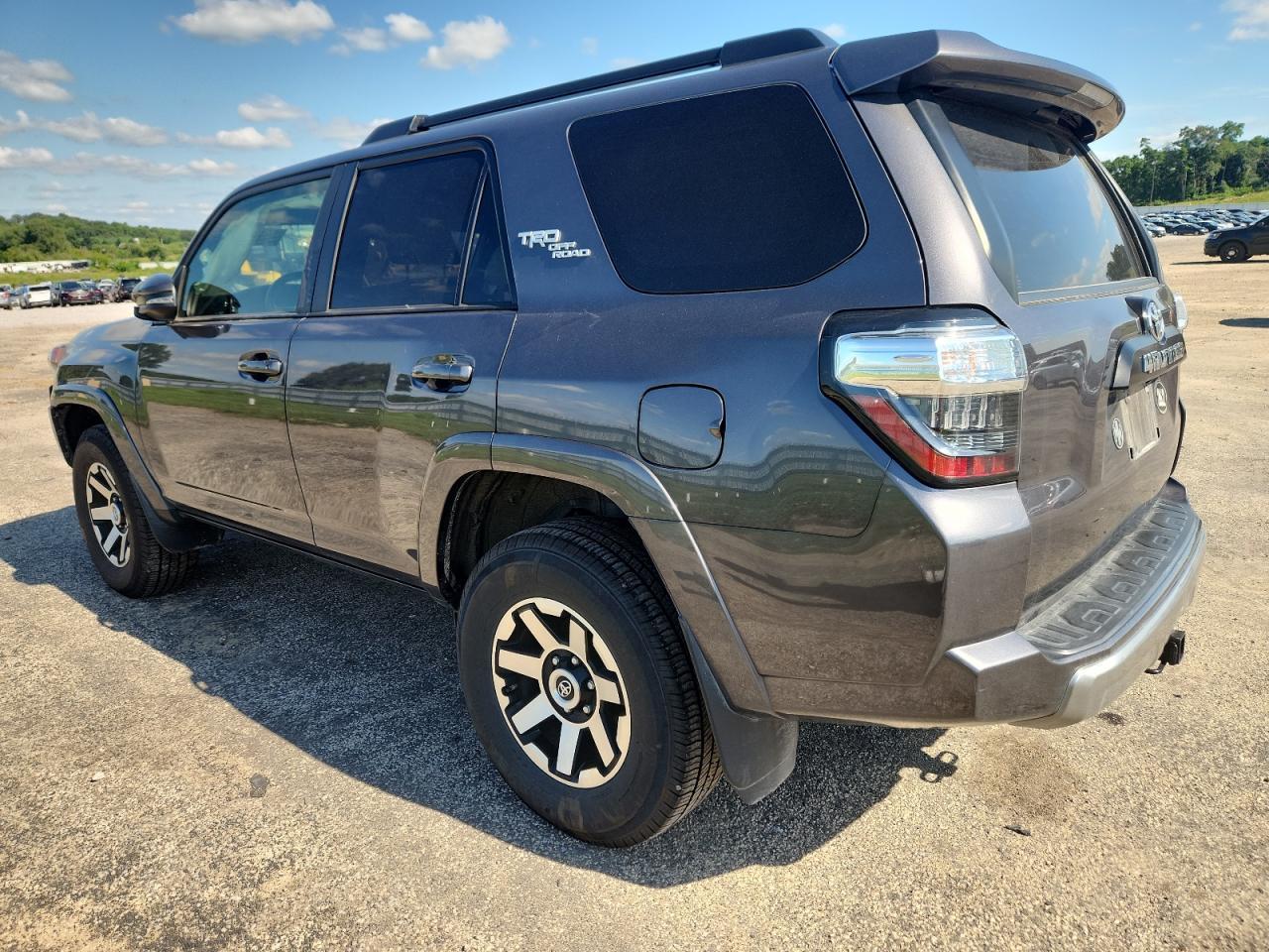 2021 Toyota 4Runner Sr5 Premium - Image 2