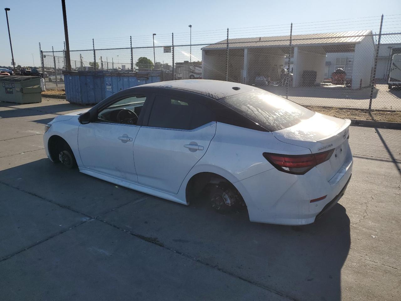 2022 Nissan Sentra Sr - Фото 2