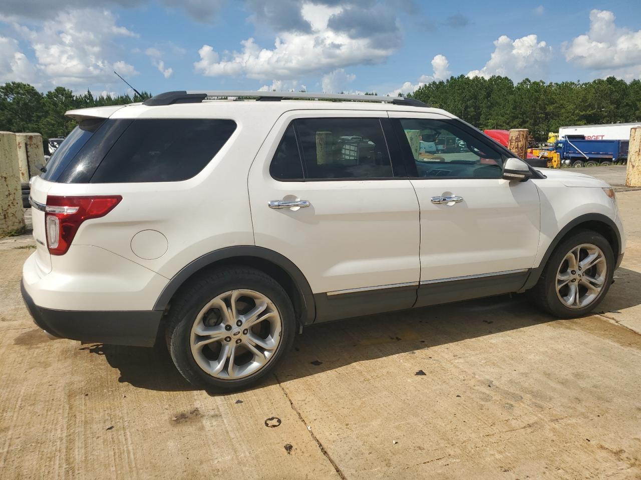 2015 Ford Truck - Фото 3
