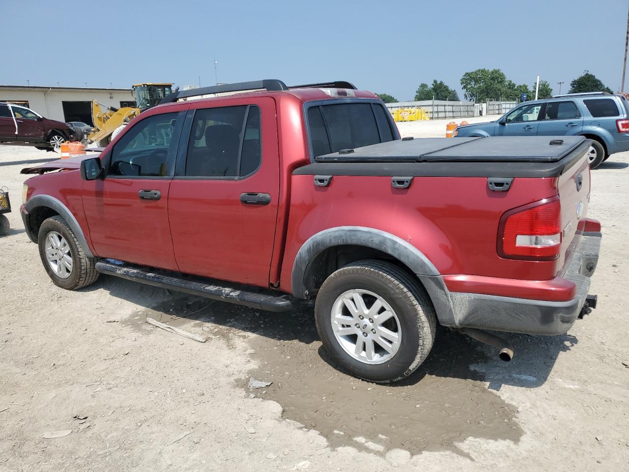2008 Ford Explorer Sport Trac Xlt - Image 2