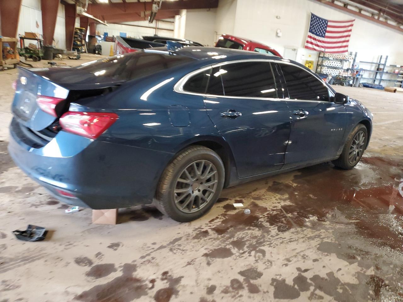 2021 Chevrolet Malibu Lt - Фото 3