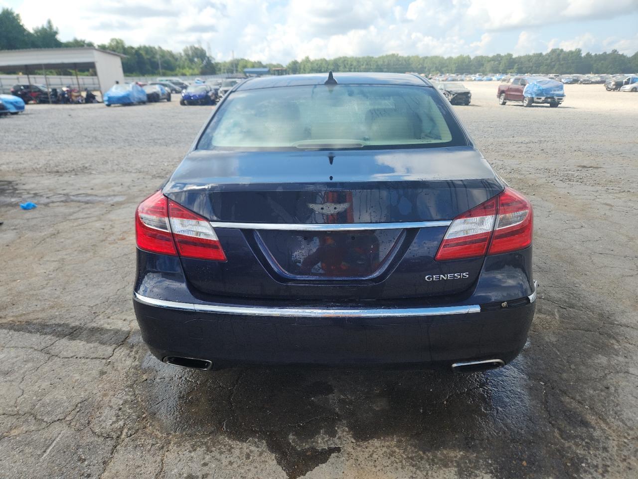 2012 Hyundai Genesis 3.8L - Image 6