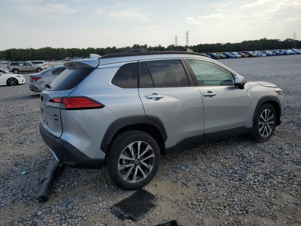 2022 Toyota Corolla Cross Xle - Фото 3