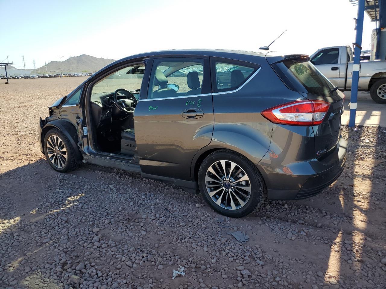 2018 Ford C-Max Titanium - Image 2