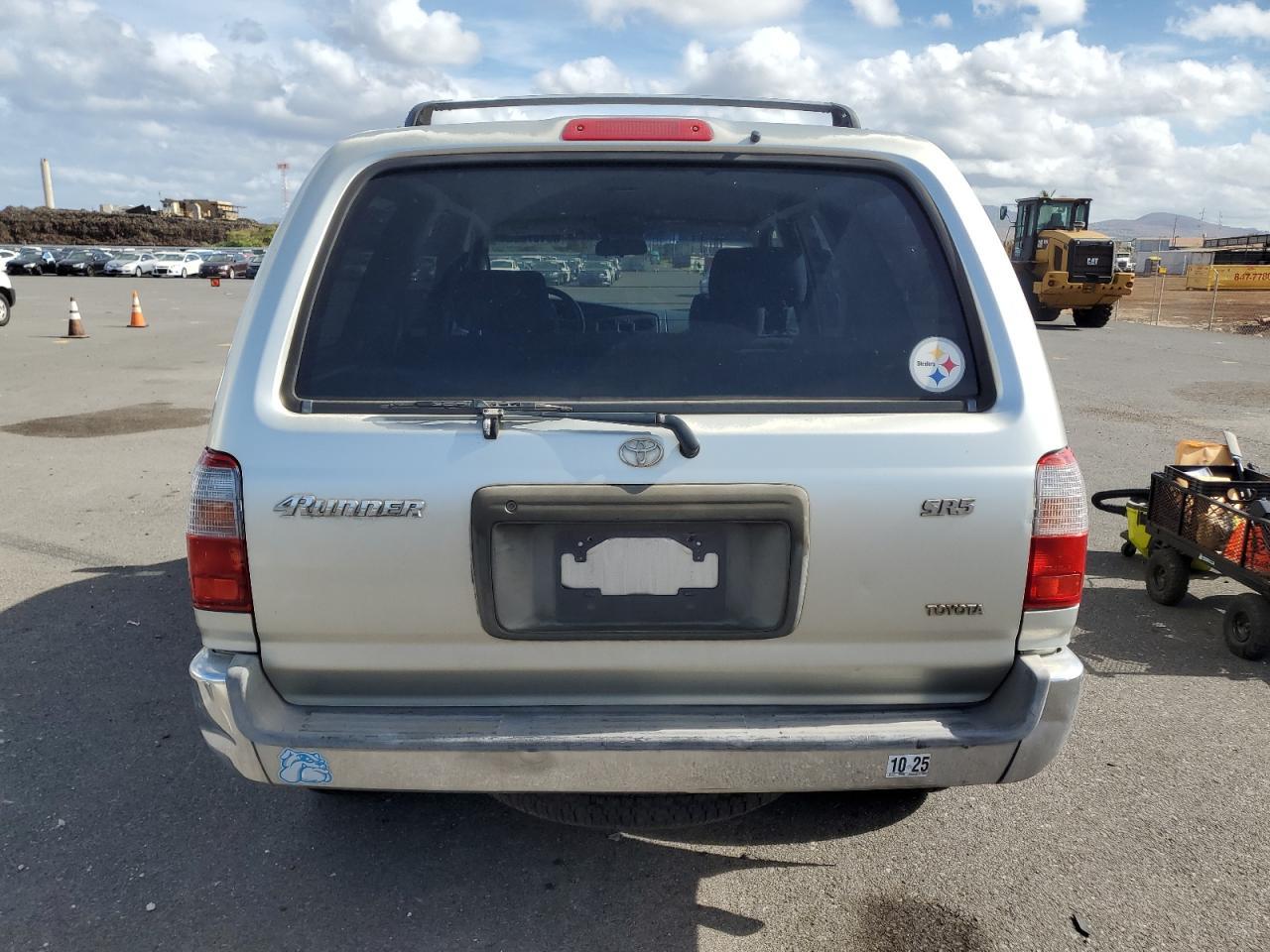 2000 Toyota 4Runner Sr5 - Image 6