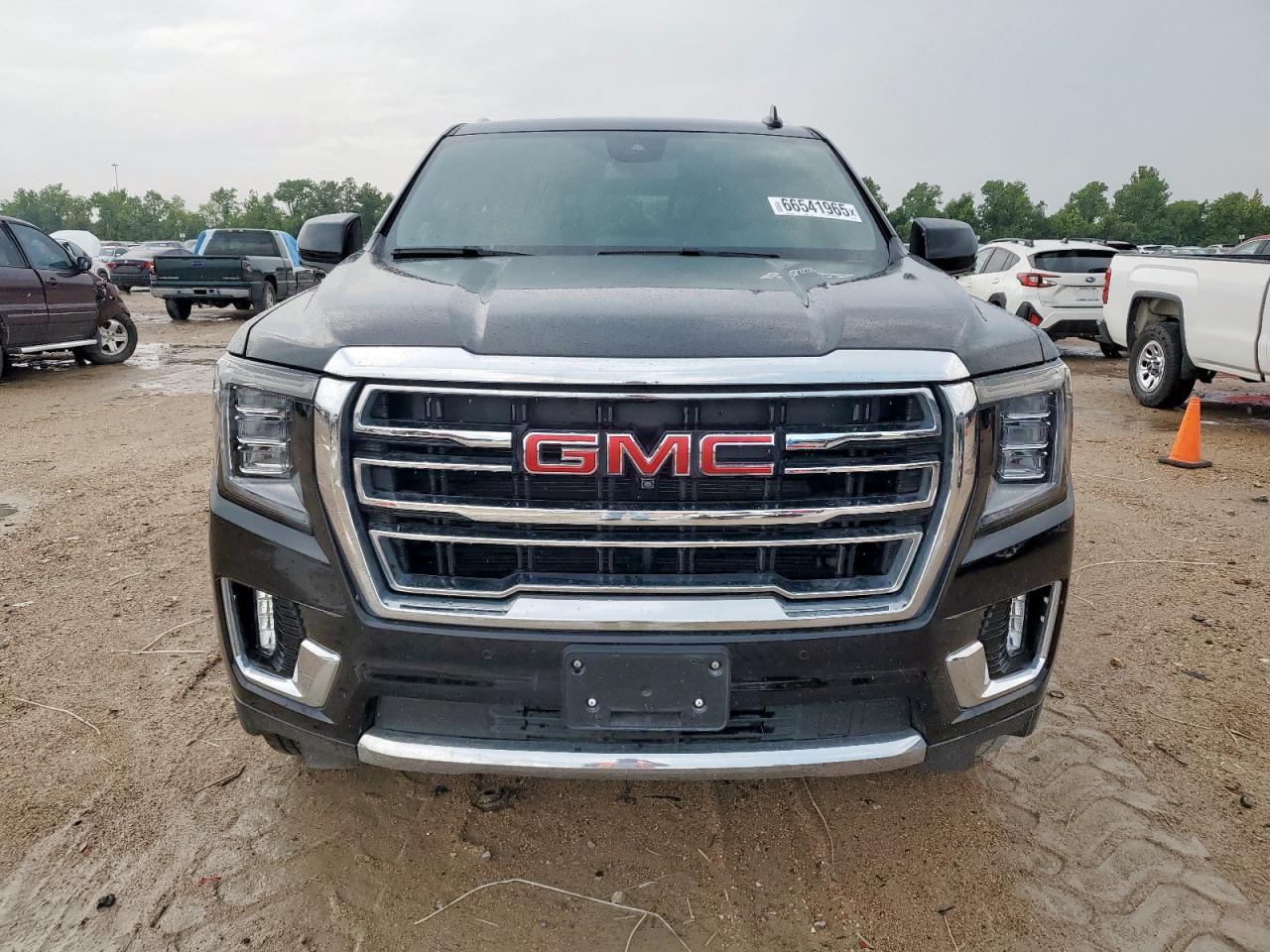 2024 GMC Yukon Slt - Фото 5